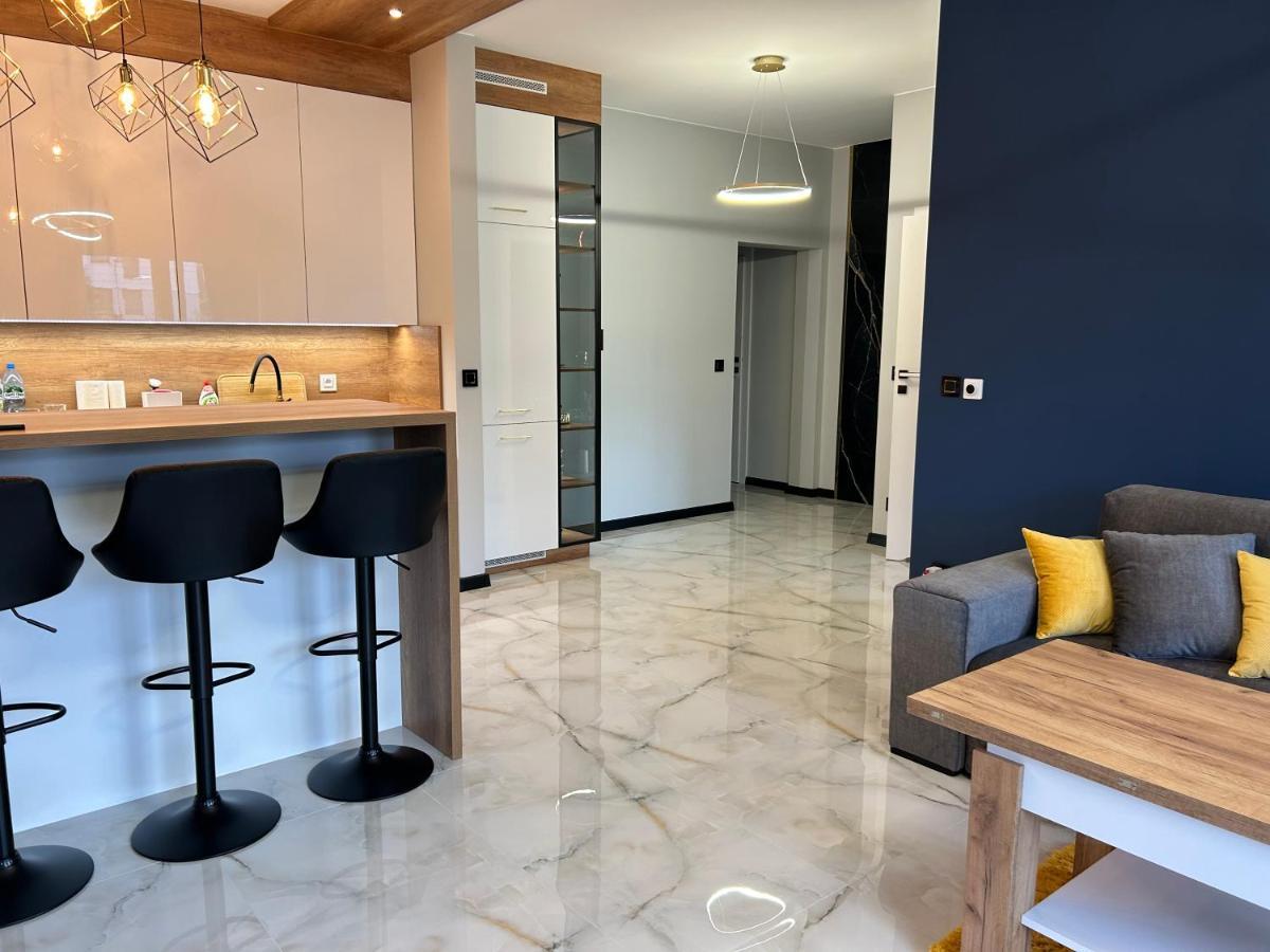 Golden Luxury Suite Nowy Dwór Mazowiecki Exterior photo
